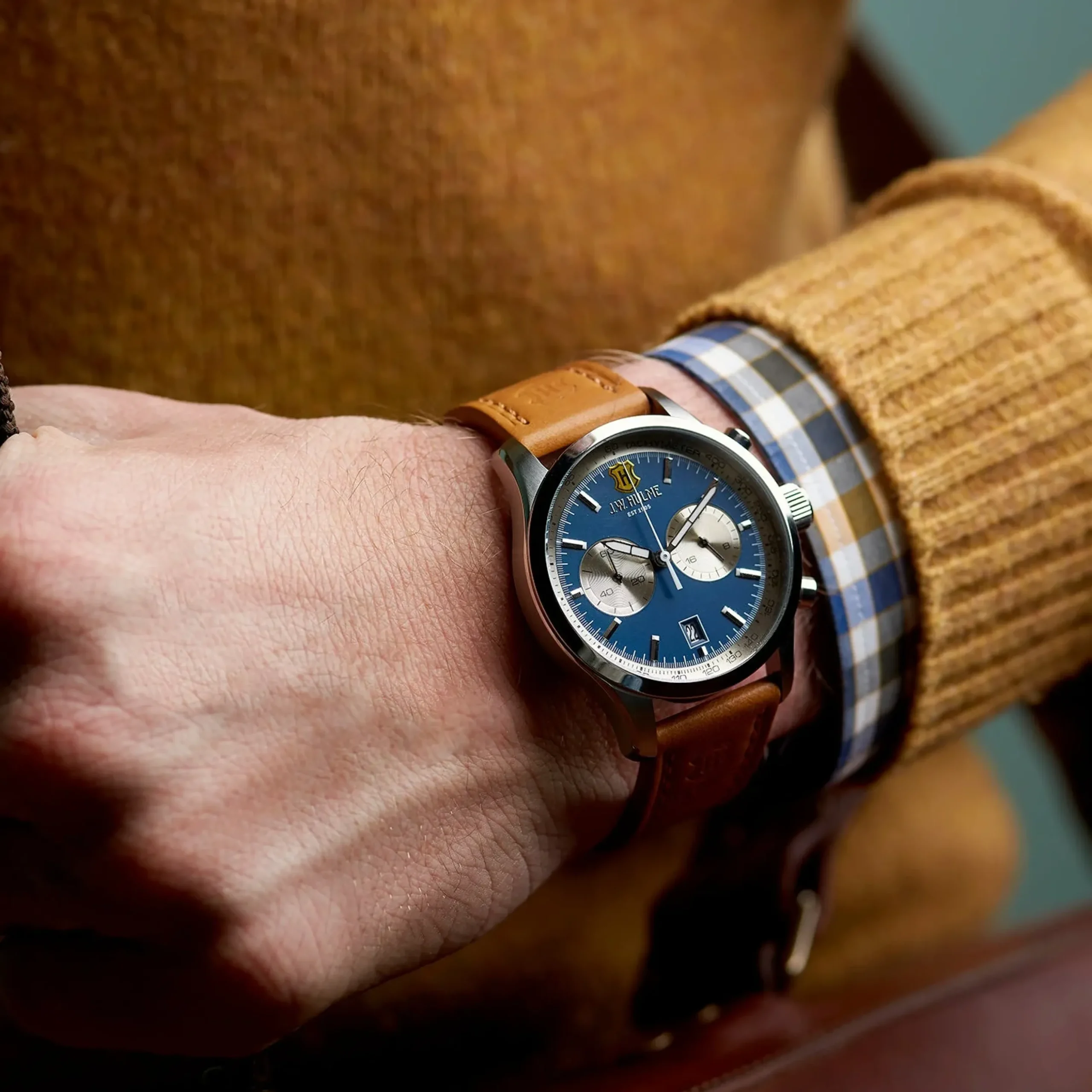 43mm-quartz-chronograph-multi-gRlnJppW-0.webp Outlet J. W. Hulme Co 43Mm Quartz Chronograph Multi Function Leather Strap Watch Men's